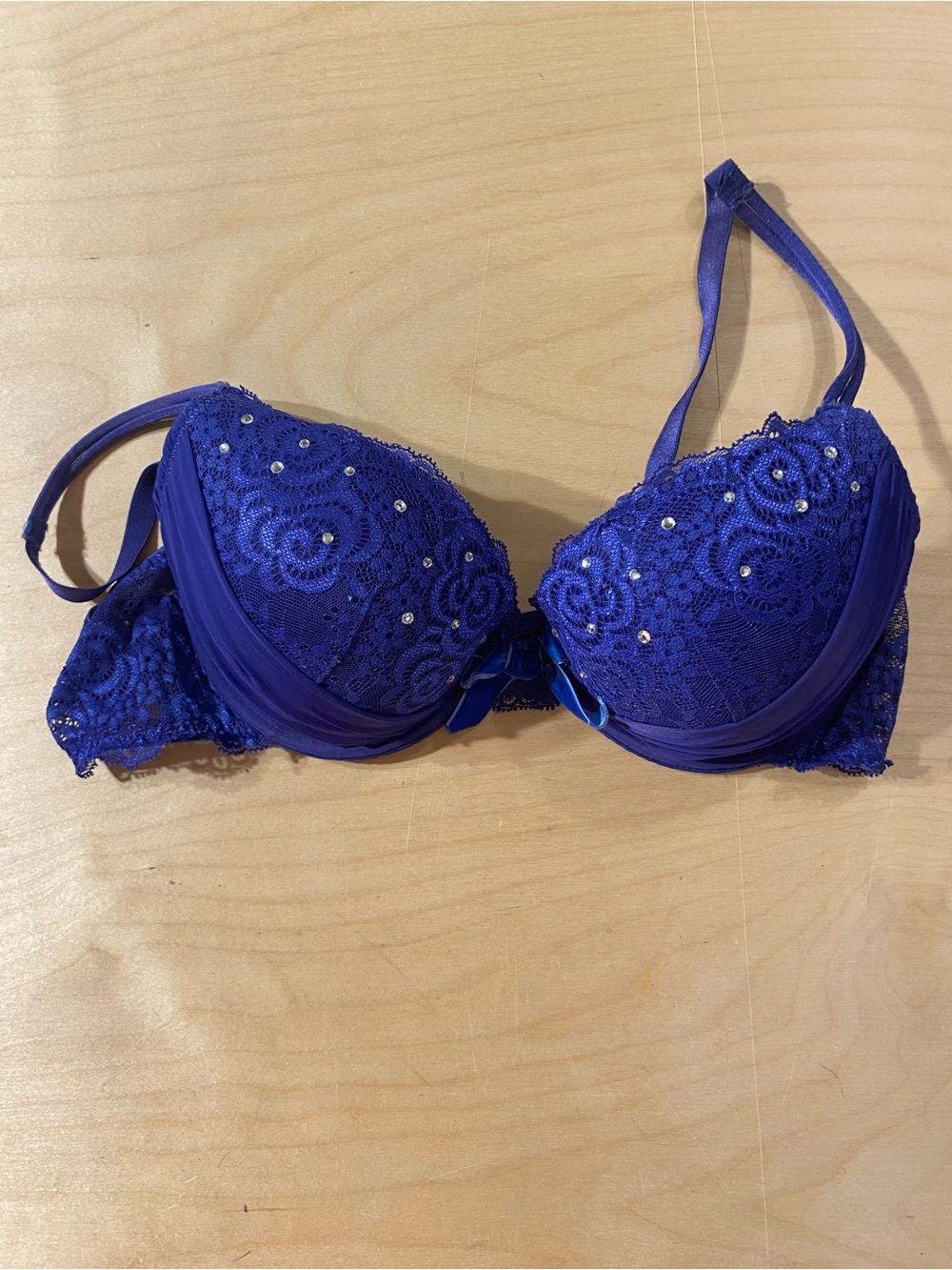 Ambrielle Lace Push-Up Plunge Bra in Deep Blue 38B (SJ)